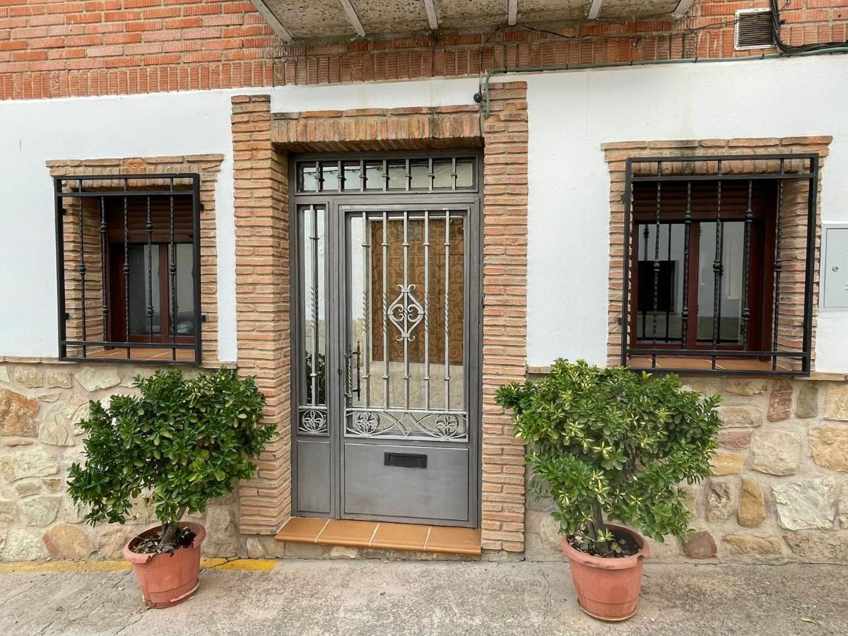 Casa Enmedio Villa Iznatoraf Екстериор снимка