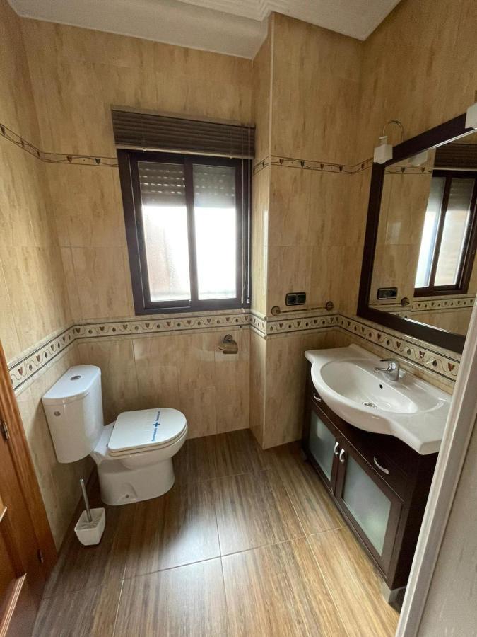 Casa Enmedio Villa Iznatoraf Екстериор снимка
